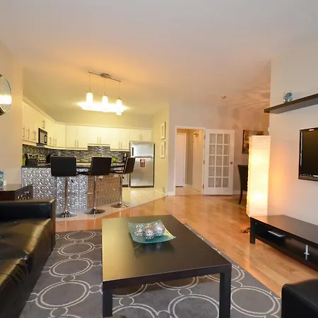 The Soma Furnished Residences Hamilton Exterior photo